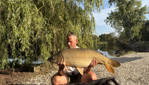 A 32 lb 8 oz carp from Vincons, Common, May 2026