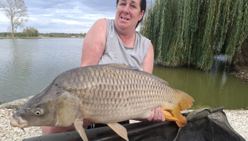 A 30 lb 7 oz carp from Vincons, Angela Richards, Sep 2026