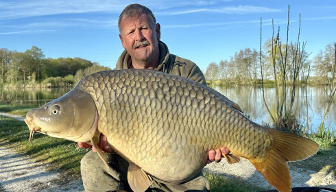 A 47 lb 8 oz carp from Jonchery, Apr 2026