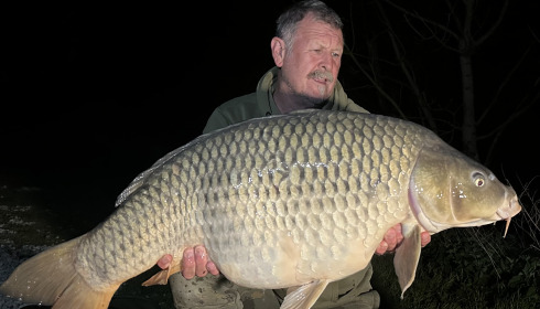 A 46 lb 13 oz carp from Jonchery, Apr 2026