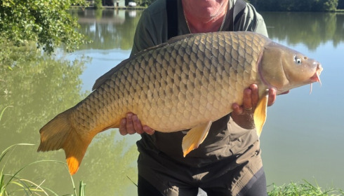 A 32 lb 8 oz carp from Jonchery, 32lb 8oz common, Sep 2026