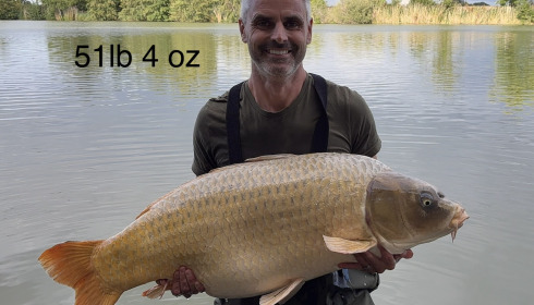 A 51 lb 4 oz carp from Jonchery, Sep 2026