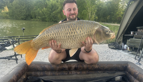 A 37 lb carp from Jonchery, Common, Jul 2026