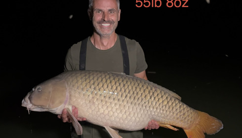 A 55 lb 8 oz carp from Jonchery, Sep 2026