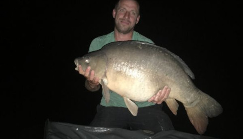 A 37 lb 4 oz carp from Blue Lake, cyril, Jun 2020