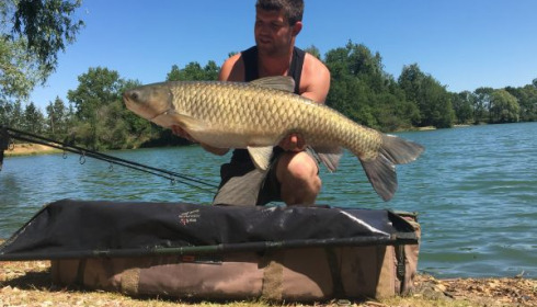 A 30 lb 8 oz carp from Blue Lake, dimitri, Jun 2020
