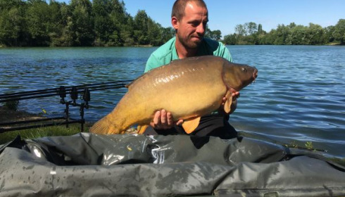 A 30 lb 8 oz carp from Blue Lake, cyril, Jun 2020