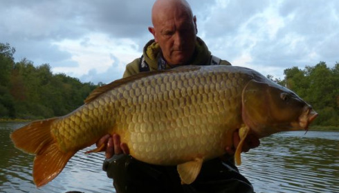 A 41 lb carp from Brie, Mick Devereux, Sep 2019