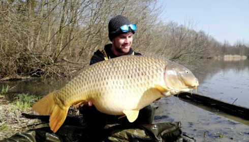 A 53 lb carp from Brocard Large, Mar 2020