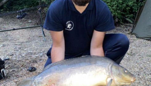A 44 lb 1 oz carp from Lepinet North, greig, Jul 2020