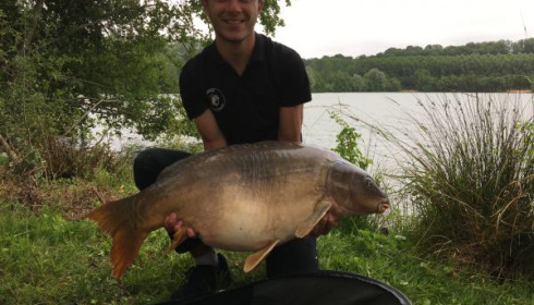 A 50 lb carp from Lepinet North, esteban, Jul 2020