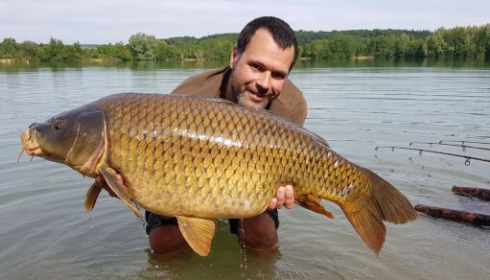 A 41 lb 9 oz carp from Lepinet South, guillaume, May 2020