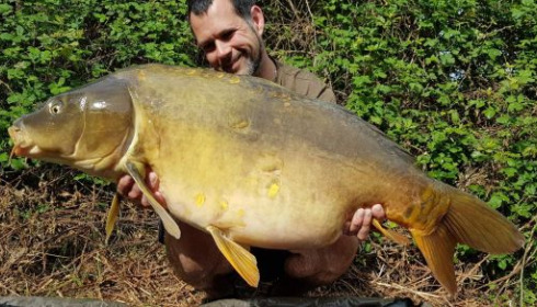 A 46 lb 3 oz carp from Lepinet South, guillaume, May 2020