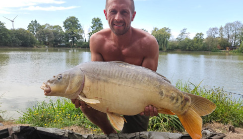 A 34 lb carp from Lillybelle, Mirror, Sep 2026