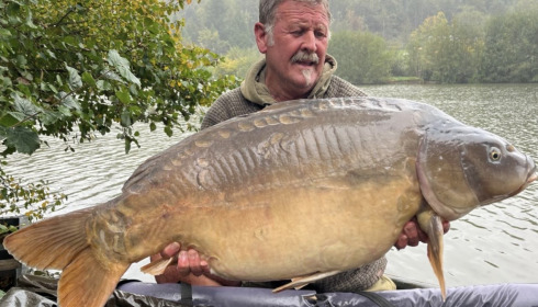 A 52 lb 12 oz carp from La Fonte, Oct 2026