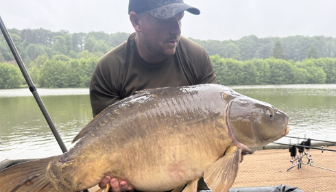 A 37 lb 13 oz carp from La Fonte, Kevin Oldfield with a nice mirror from swim 1, May 2026