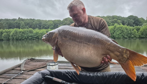 A 41 lb 9 oz carp from La Fonte, Jun 2026