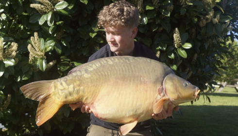 A 46 lb 8 oz carp from Landes, Mar 2026