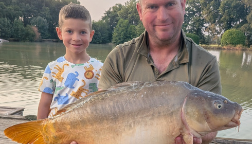 A 27 lb carp from Landes, 27lb Mirror, Jul 2026