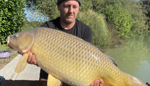 A 41 lb carp from Landes, Common, Oct 2026