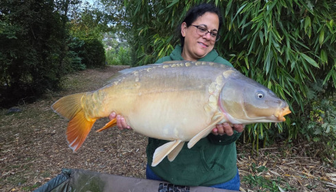 A 24 lb 13 oz carp from Eau De Vie South, Mirror, Oct 2026