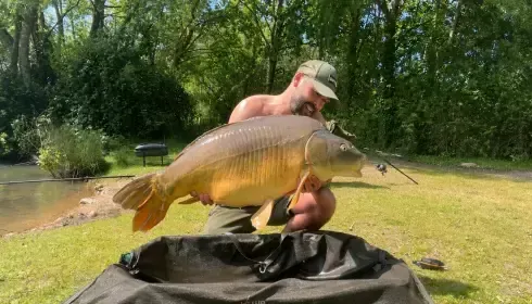 A 41 lb 2 oz carp from Lepinet South, Raymond Hostler, Apr 2026