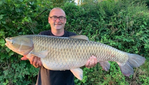 A 33 lb 4 oz fish from La Fonte, 33,4lb grass carp, Jul 2020