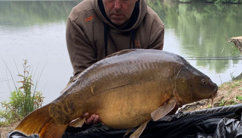A 39 lb 5 oz carp from Lepinet North, Shaun Saward, Jul 2020