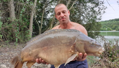 A 42 lb carp from Lepinet North, cyril, Jul 2020