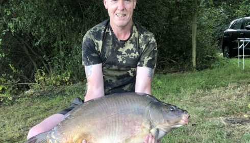 A 38 lb 12 oz fish from Lepinet South, Keith’s pb, Jul 2020