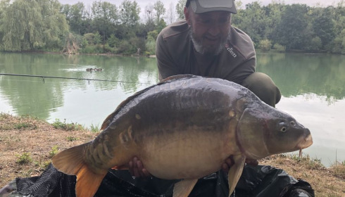 A 34 lb carp from Lillybelle, Adrian Keane, Jul 2020