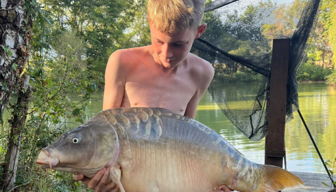 A 39 lb 4 oz carp from Eau De Vie North, Sep 2026