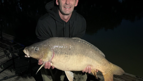A 27 lb carp from Eau De Vie North, mike, Aug 2026