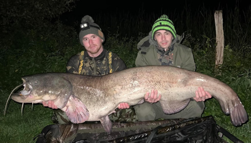 A fish from Autels, 90lb cat fish, Sep 2024