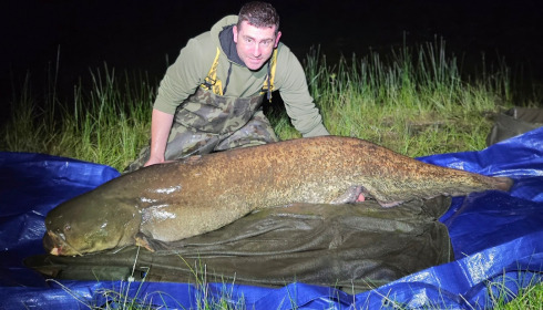 A fish from Beaurepaire, Catfish 121lb, May 2025