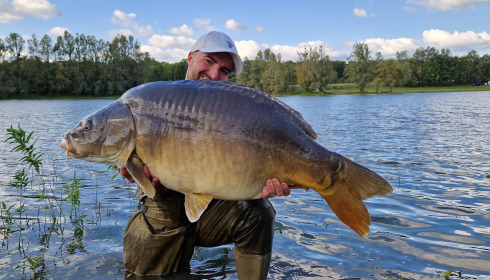 A 48 lb carp from Beaurepaire, Sep 2024