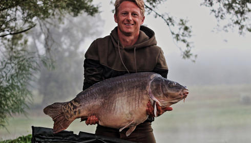 A 50 lb 12 oz fish from Beaurepaire, Big Mirror, Sep 2023