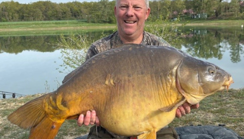 A 51 lb fish from Beaurepaire, Stunning Mirror, Apr 2025