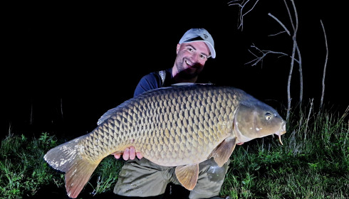 A 42 lb carp from Beaurepaire, Sep 2024