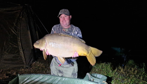 A 32 lb carp from Beaurepaire, Richard Davies, Oct 2023