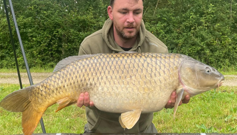 A 38 lb fish from Blue Lake, Jun 2024