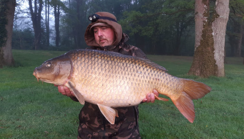 A 37 lb 4 oz fish from Cailleaux, Dan's common, Apr 2025