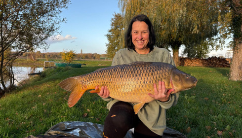 A 36 lb fish from Carrouge, Heidi's new PB, Nov 2025