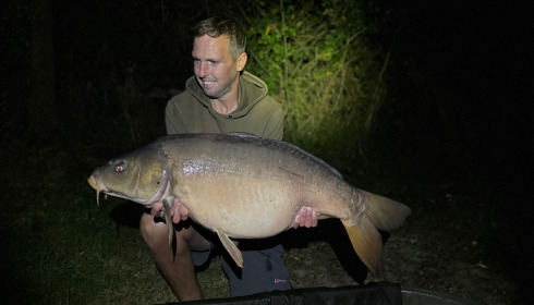 A 33 lb 2 oz fish from Carrouge, Biggest of trip, Sep 2024