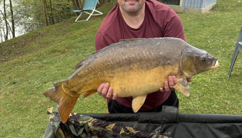 A 34 lb 4 oz fish from Cerises, Carp, Apr 2025