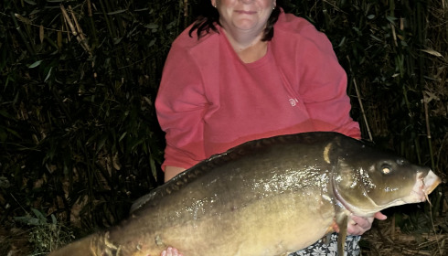 A 41 lb 9 oz fish from Deux Iles, Partner andie’s new pb, Sep 2024