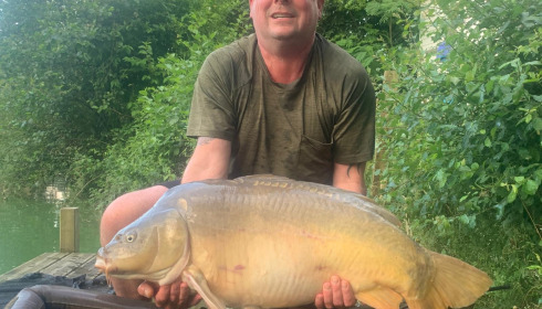A 41 lb 6 oz fish from Eau De Vie North, Mirror, Jun 2025
