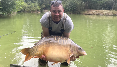A 48 lb 4 oz fish from Eau De Vie North, 48.4lb, Jul 2025