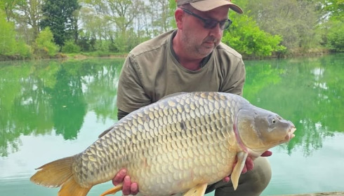 A 32 lb 5 oz carp from Eau De Vie North, Apr 2025