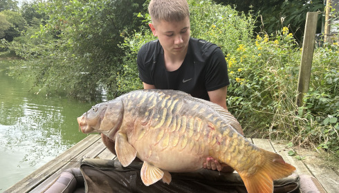 A 44 lb 2 oz fish from Eau De Vie North, Mirror, Jul 2025